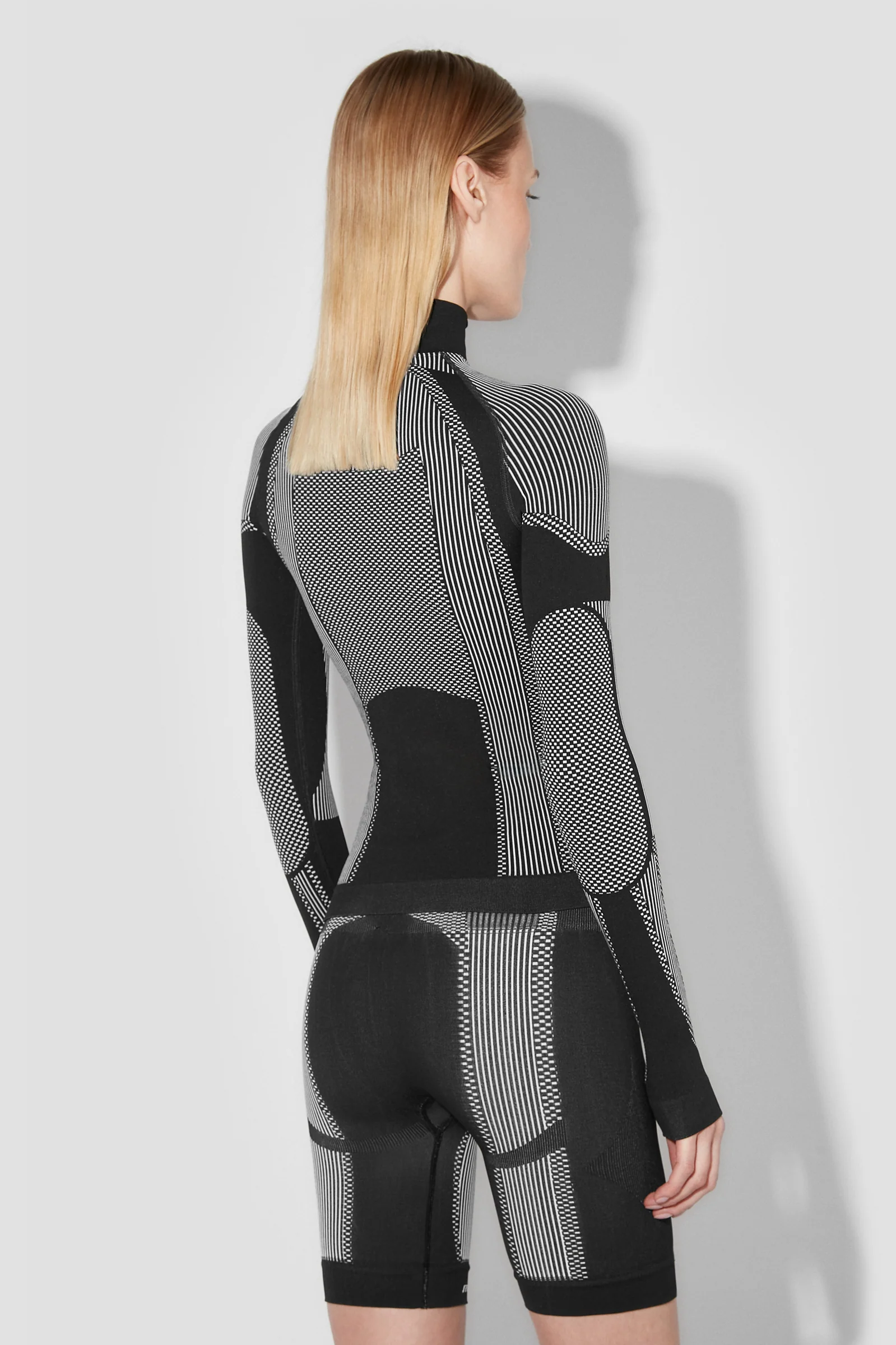 Sport Longsleeve - Image 5